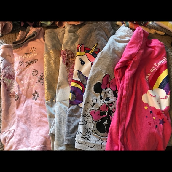 A bundle of Toddler Girls clothes!! - Picture 3 of 5